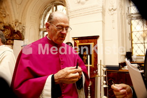 Bischofsweihe_Einzug Dom _40A7108