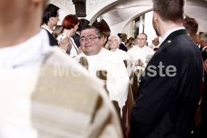 Bischofsweihe_Einzug Dom _40A7191