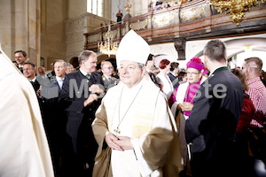 Bischofsweihe_Einzug Dom _40A7217