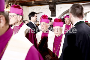 Bischofsweihe_Einzug Dom _40A7219