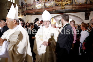 Bischofsweihe_Einzug Dom _40A7228