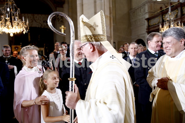 Bischofsweihe_Einzug Dom _40A7251