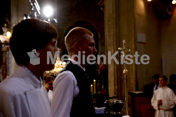 Bischofsweihe_Eucharistiefeier _40A7537