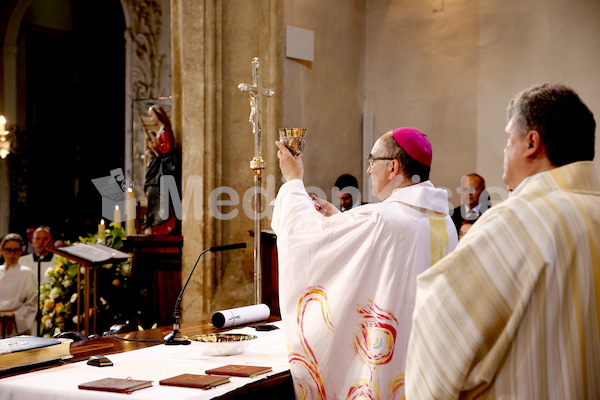 Bischofsweihe_Eucharistiefeier _40A7551