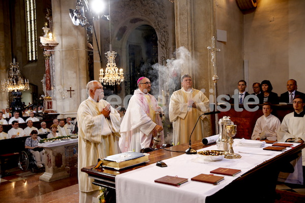 Bischofsweihe_Eucharistiefeier _40A7565