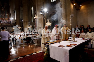 Bischofsweihe_Eucharistiefeier _40A7568