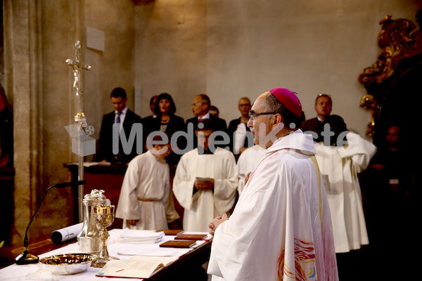 Bischofsweihe_Eucharistiefeier _40A7573