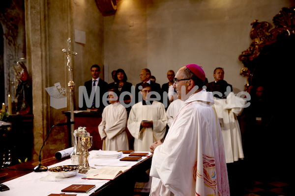 Bischofsweihe_Eucharistiefeier _40A7575
