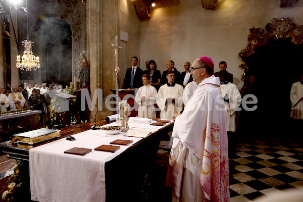 Bischofsweihe_Eucharistiefeier _40A7577