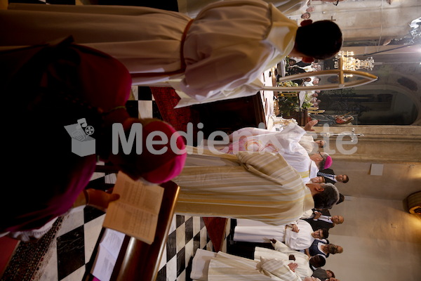 Bischofsweihe_Eucharistiefeier _40A7581