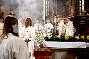 Bischofsweihe_Eucharistiefeier _40A7598