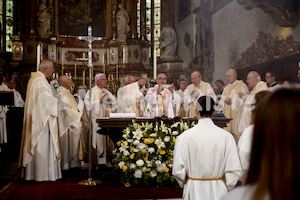 Bischofsweihe_Eucharistiefeier _40A7611