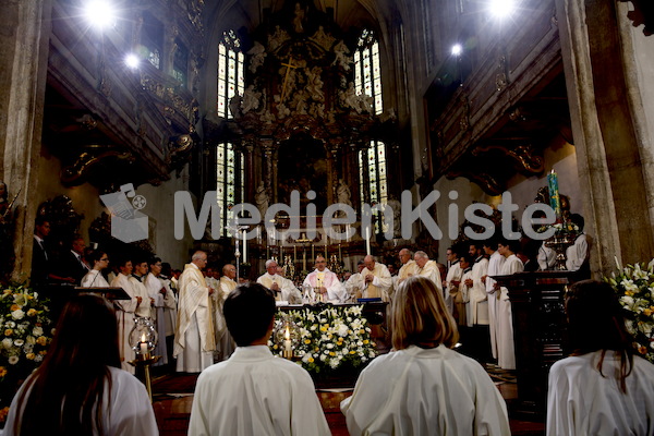 Bischofsweihe_Eucharistiefeier _40A7616