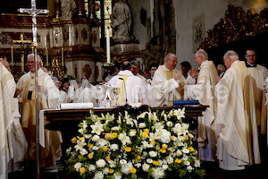 Bischofsweihe_Eucharistiefeier _40A7622