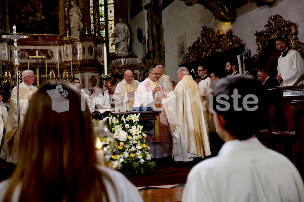 Bischofsweihe_Eucharistiefeier _40A7635
