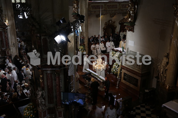 Bischofsweihe_Eucharistiefeier _40A7655