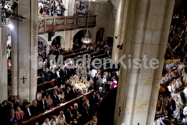 Bischofsweihe_Eucharistiefeier _40A7657