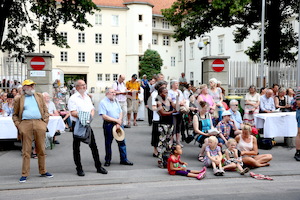 Bischofsweihe_Gottesdienst_Festgelände IMG_1483