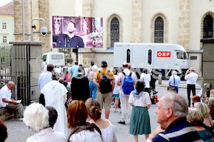 Bischofsweihe_Gottesdienst_Festgelände IMG_1497