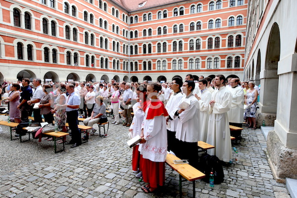 Bischofsweihe_Gottesdienst_Priesterseminar IMG_1518