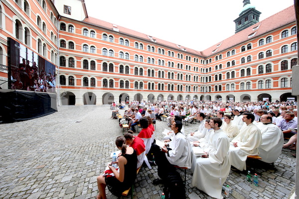 Bischofsweihe_Gottesdienst_Priesterseminar IMG_1593