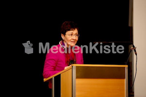 Buchpräsentation_Kapellari_F._Neuhold-12