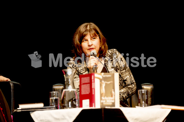 Buchpräsentation_Kapellari_F._Neuhold-18