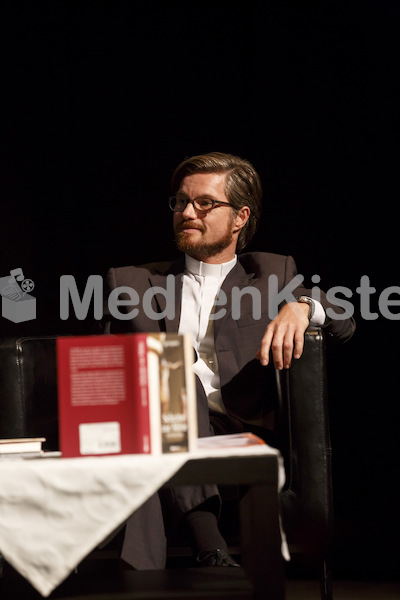 Buchpräsentation_Kapellari_F._Neuhold-76