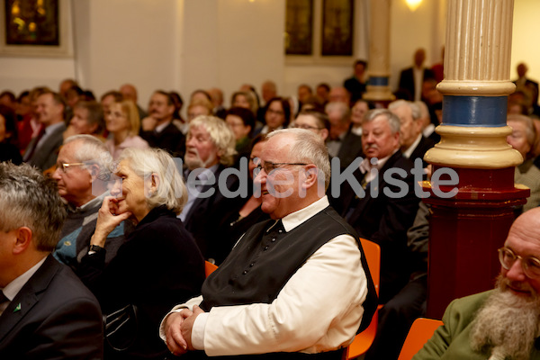 Buchpräsentation_Kapellari_F._Neuhold-80