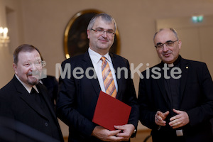 cBischofgratulation_ES_F._Neuhold-107
