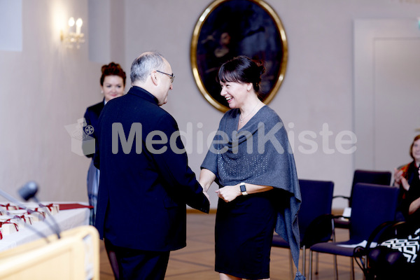 cBischofgratulation_ES_F._Neuhold-112