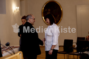cBischofgratulation_ES_F._Neuhold-123