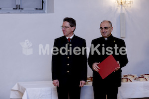 cBischofgratulation_ES_F._Neuhold-176