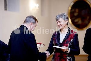 cBischofgratulation_ES_F._Neuhold-205