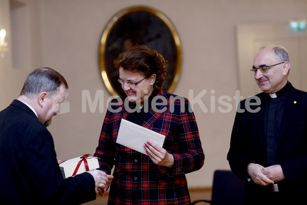 cBischofgratulation_ES_F._Neuhold-244