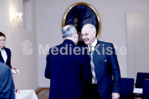 cBischofgratulation_ES_F._Neuhold-254
