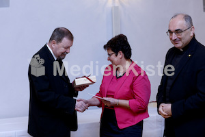 cBischofgratulation_ES_F._Neuhold-265