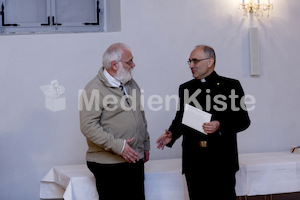 cBischofgratulation_ES_F._Neuhold-268