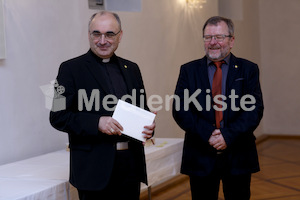 cBischofgratulation_ES_F._Neuhold-286