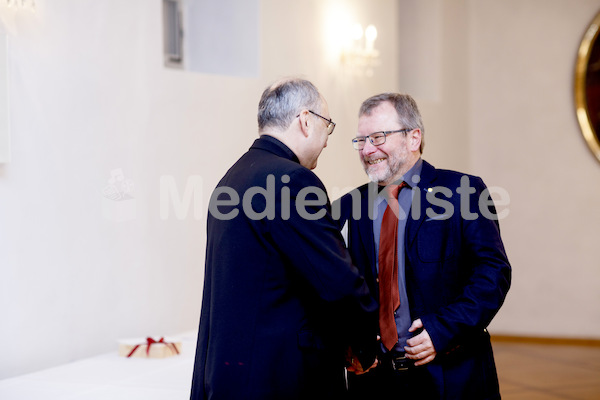 cBischofgratulation_ES_F._Neuhold-287