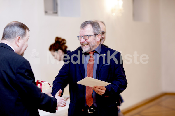 cBischofgratulation_ES_F._Neuhold-288