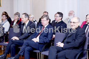 cBischofgratulation_ES_F._Neuhold-298