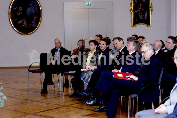 cBischofgratulation_ES_F._Neuhold-324