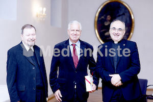 cBischofgratulation_ES_F._Neuhold-339
