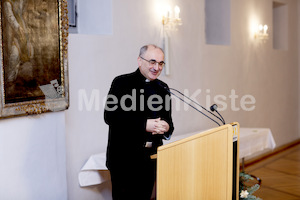 cBischofgratulation_ES_F._Neuhold-340