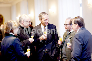 cBischofgratulation_ES_F._Neuhold-380