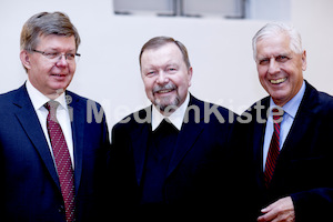 cBischofgratulation_ES_F._Neuhold-388