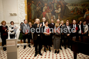 cBischofgratulation_ES_F._Neuhold-467