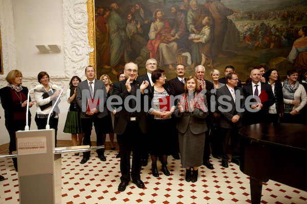 cBischofgratulation_ES_F._Neuhold-468