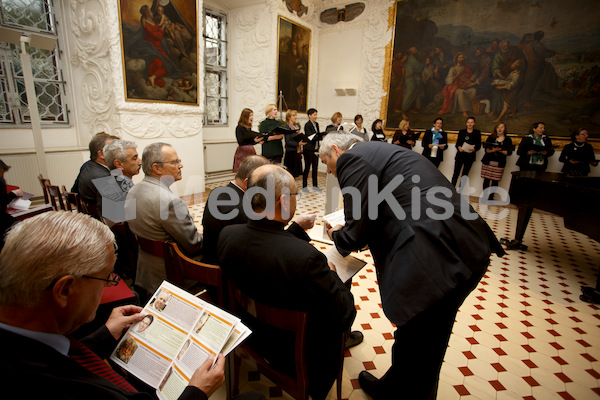 cBischofgratulation_ES_F._Neuhold-479